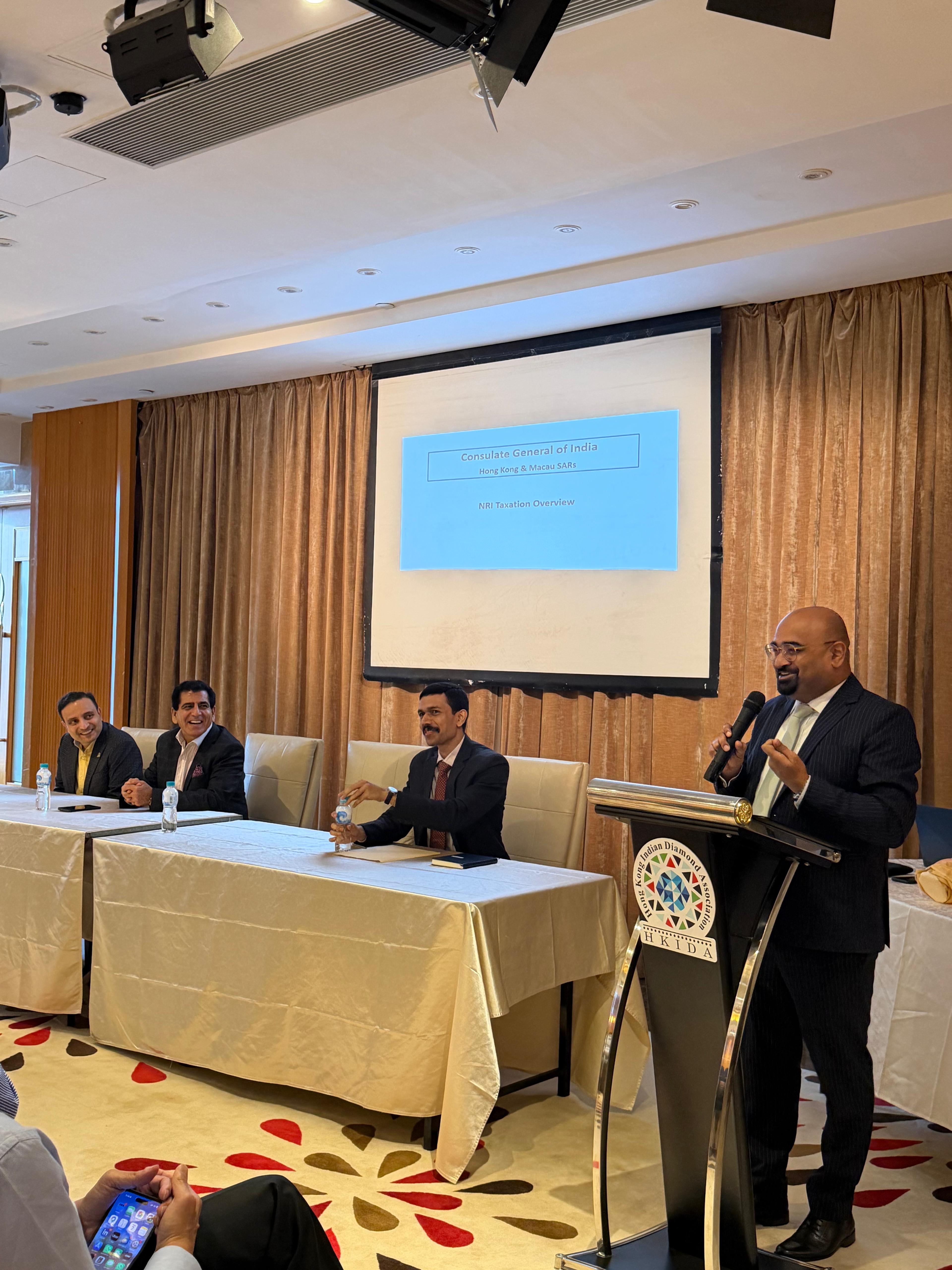 Consul General delivered keynote address at a seminar on NRI Taxation organized by the Hong Kong Indian Diamond Association and the Indian Chamber of Commerce in Hong Kong