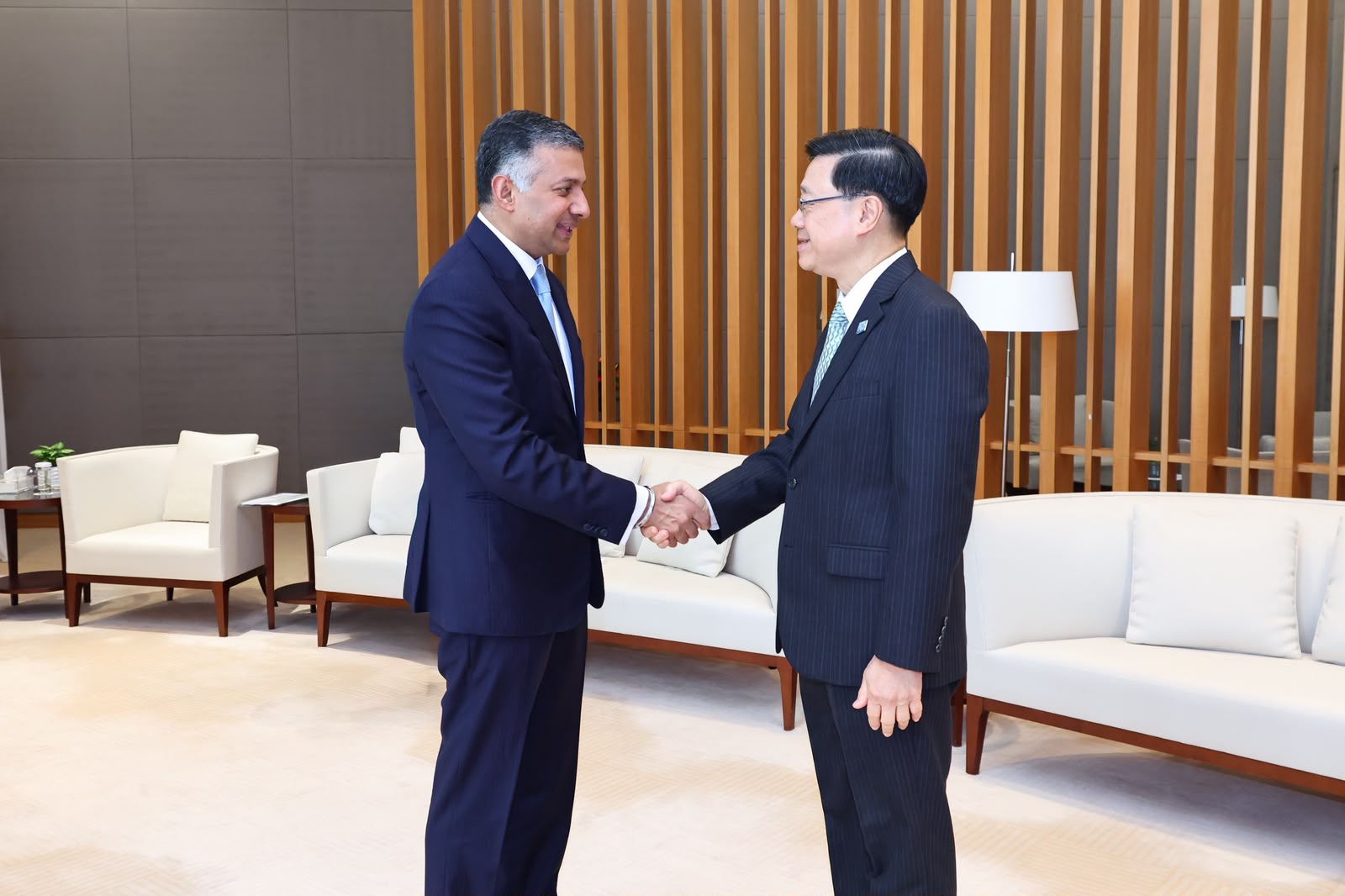 Ambassador Vikram Doraiswami called on the Hon’ble John Lee, Chief Executive of the Hong Kong Special Administrative Region