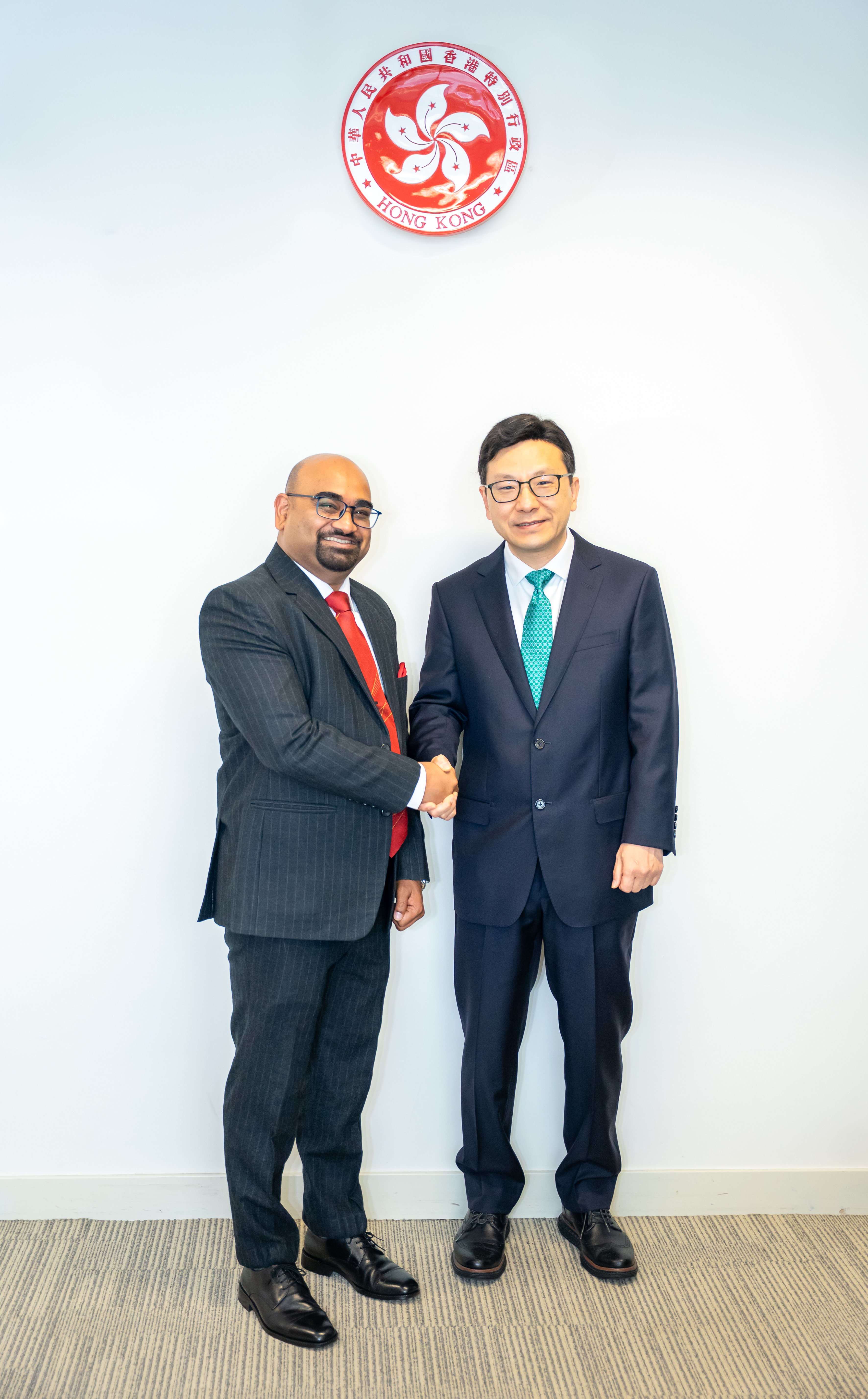 Consul General's courtesy meeting with Mr. Chris Sun, Hon’ble Secretary for Labour and Welfare of the Hong Kong SAR
