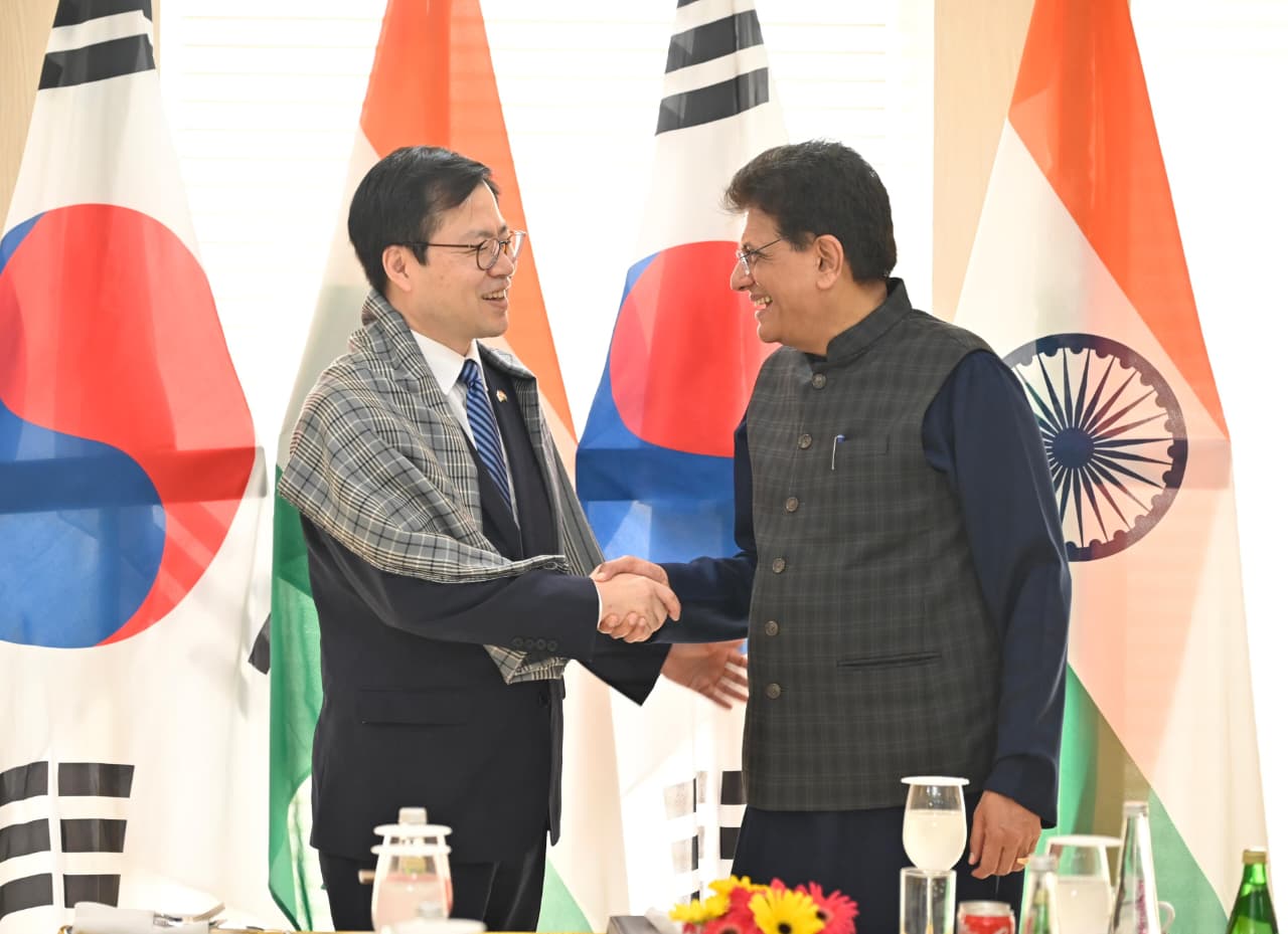 Mr. Piyush Goyal, Union Minister of Commerce & Industry, met Mr. Yeo Han-koo, Trade Minister, Ministry of Trade,