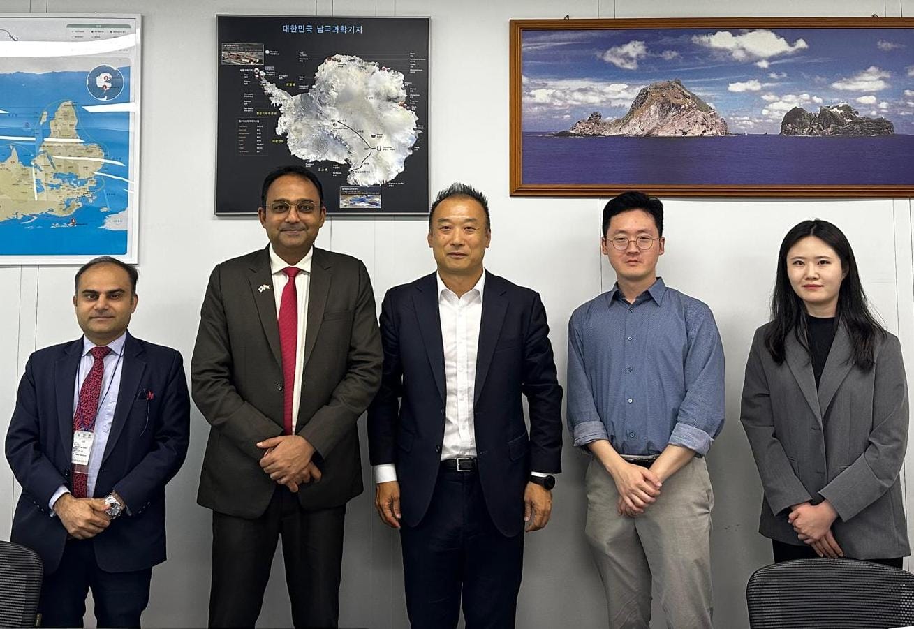 Deputy Chief Image 2