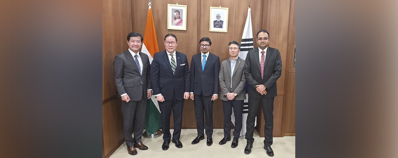 Ambassador met Mr H. S. Cho, CEO & Vice Chairman, HS Hyosung.